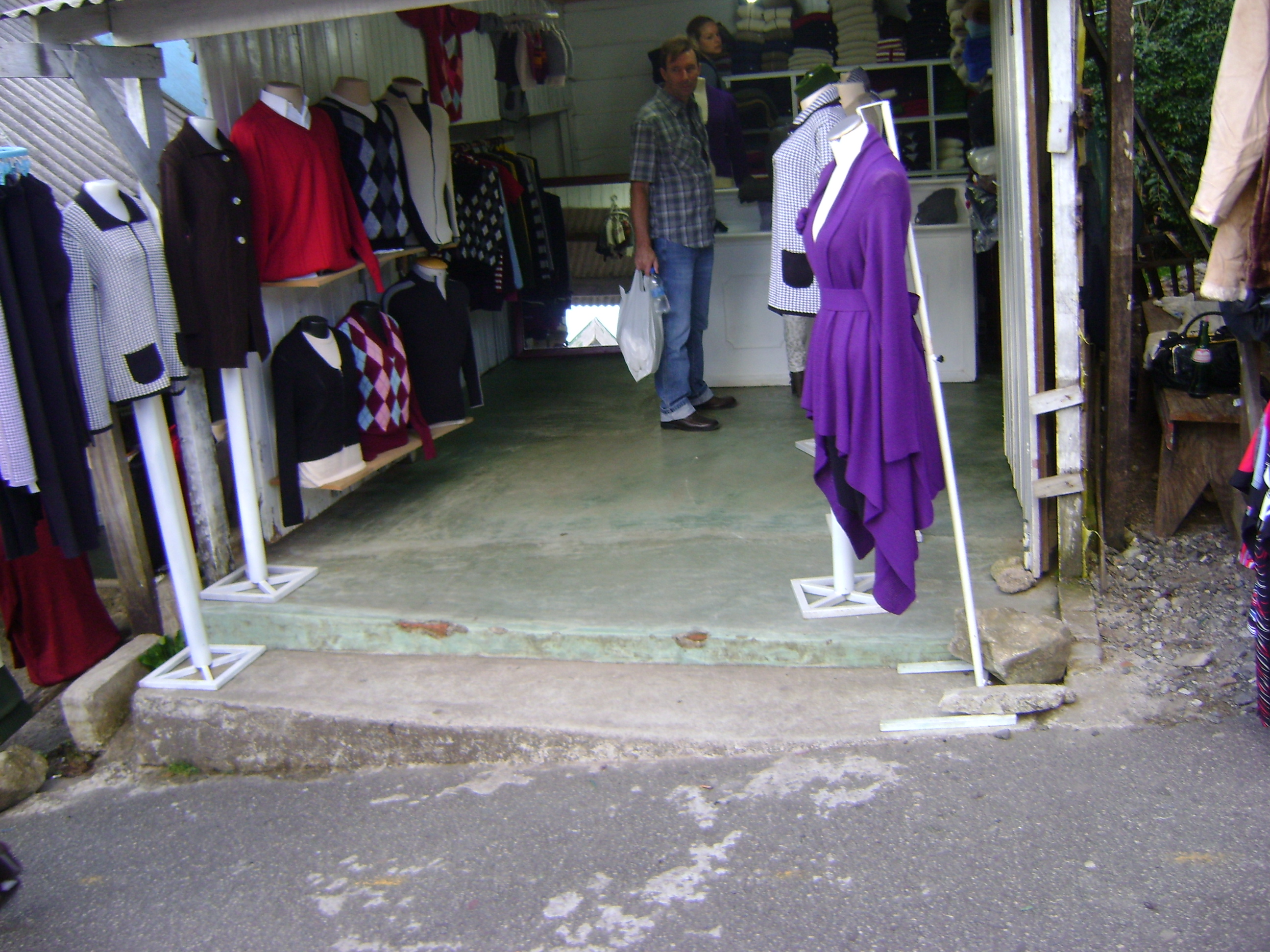 2011-04-16 18:05:36