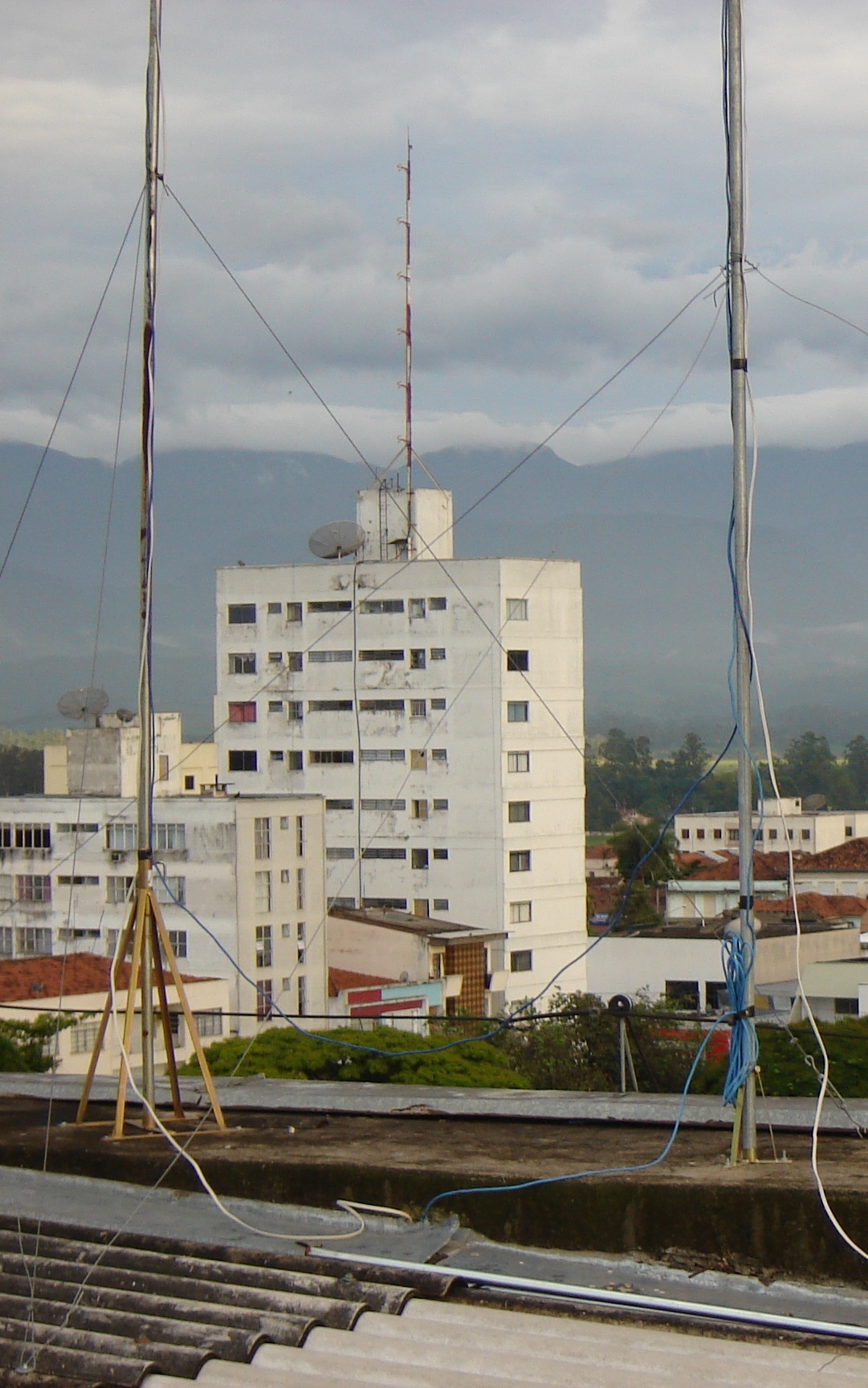 2005-11-05 06:00:41