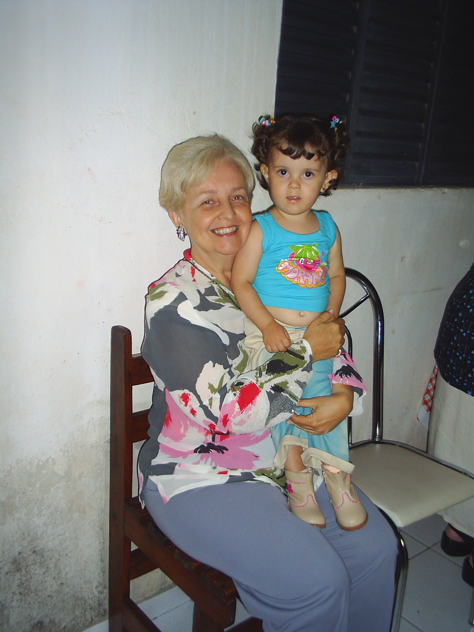 2005-02-19 21:34:44