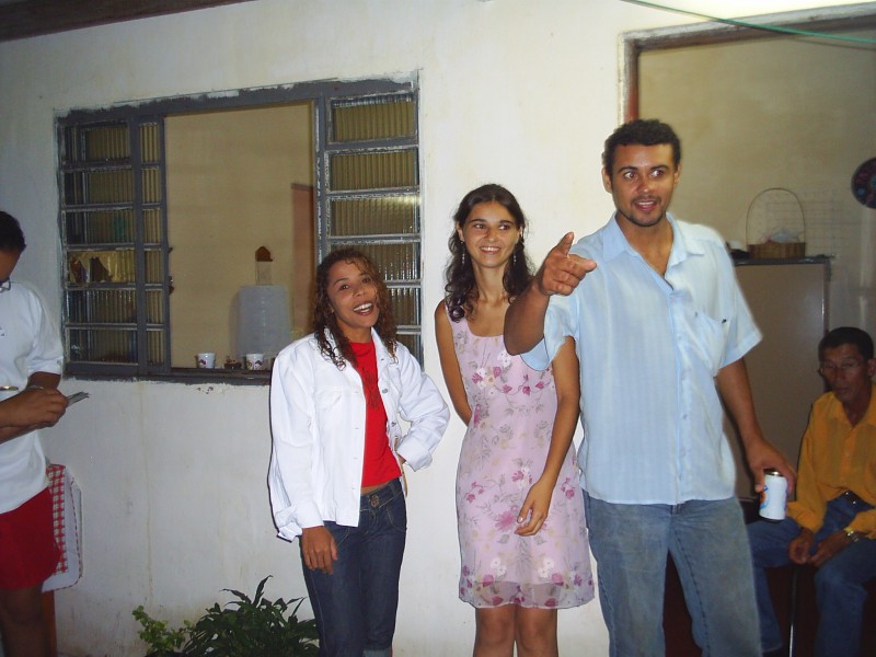 2005-02-19 22:00:20