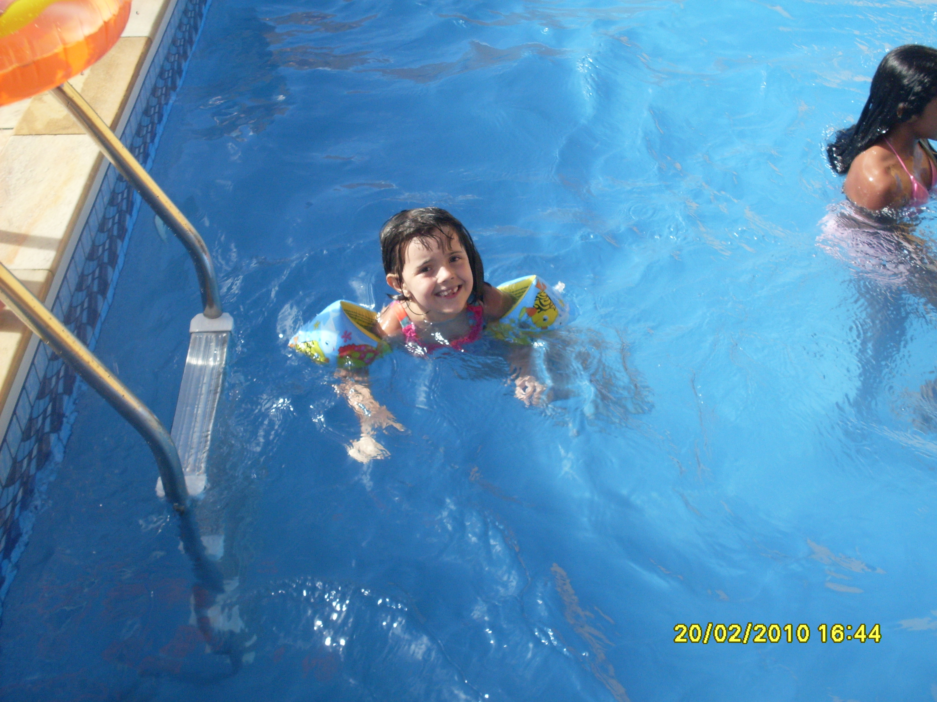 2010-02-20 16:44:37