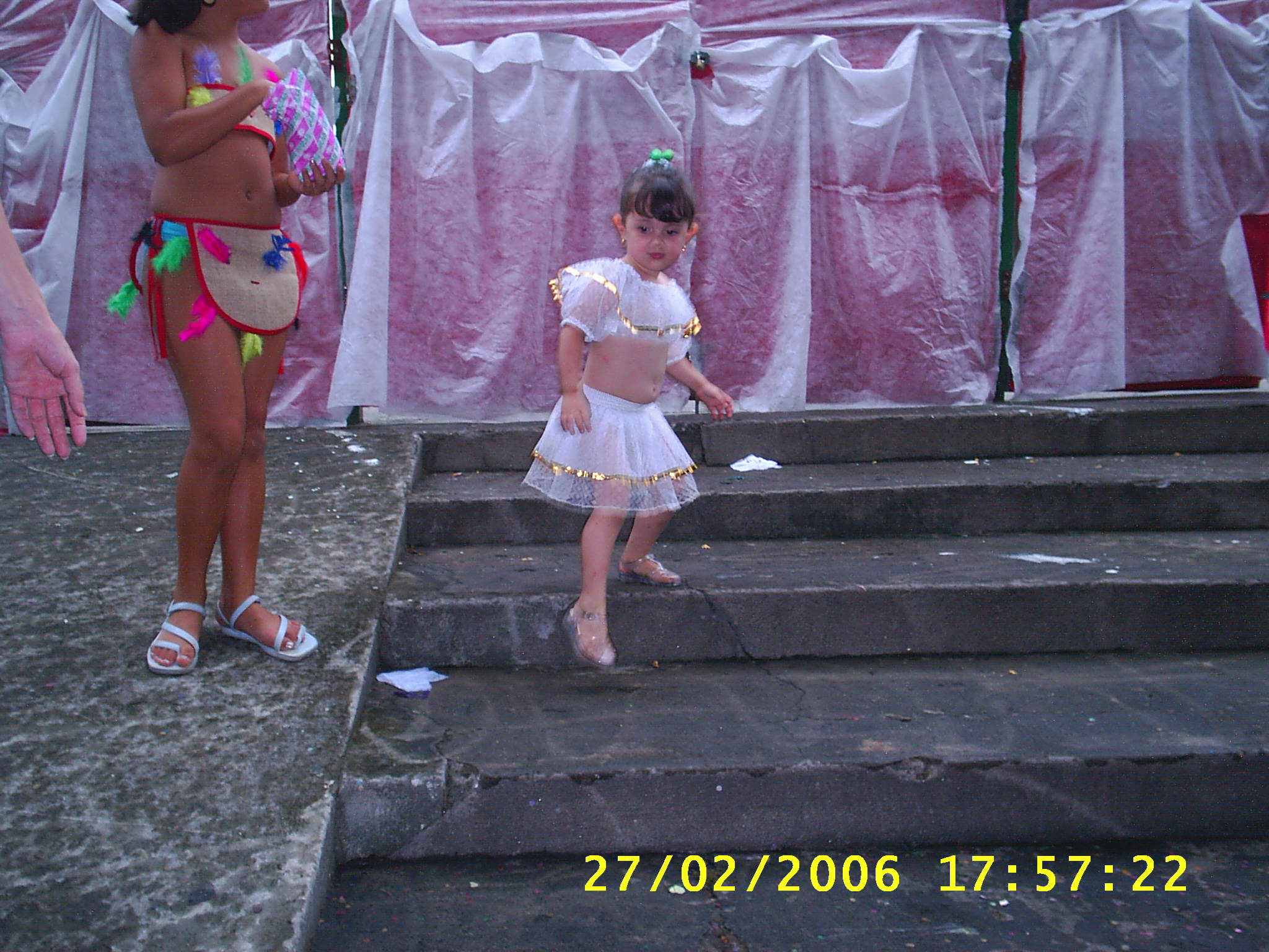 2006-02-27 17:57:26