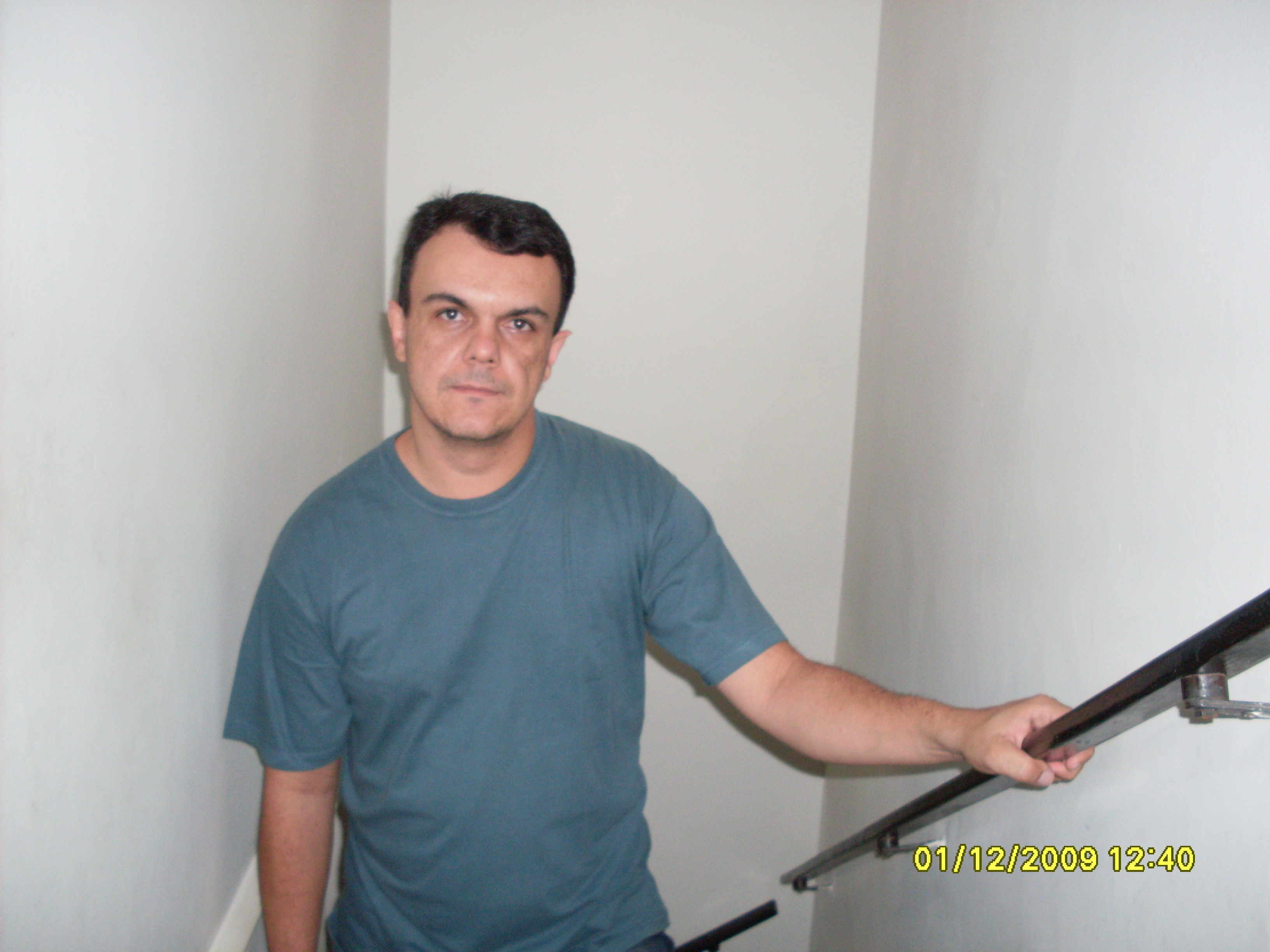 2009-12-01 12:40:49