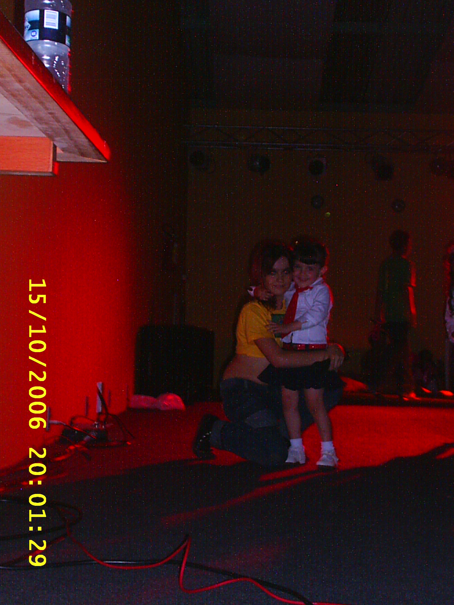 2006-10-15 20:01:34