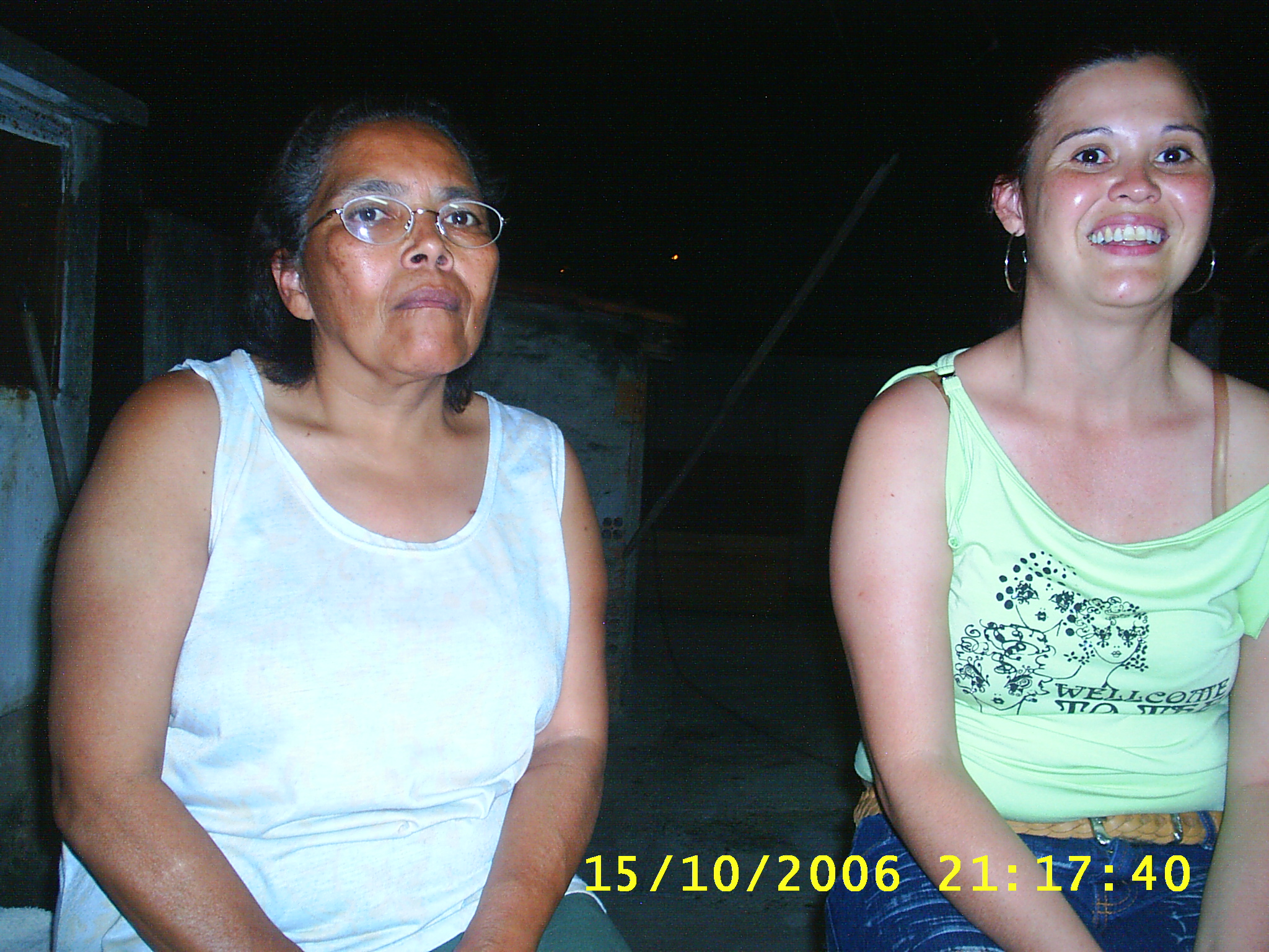 2006-10-15 21:17:44