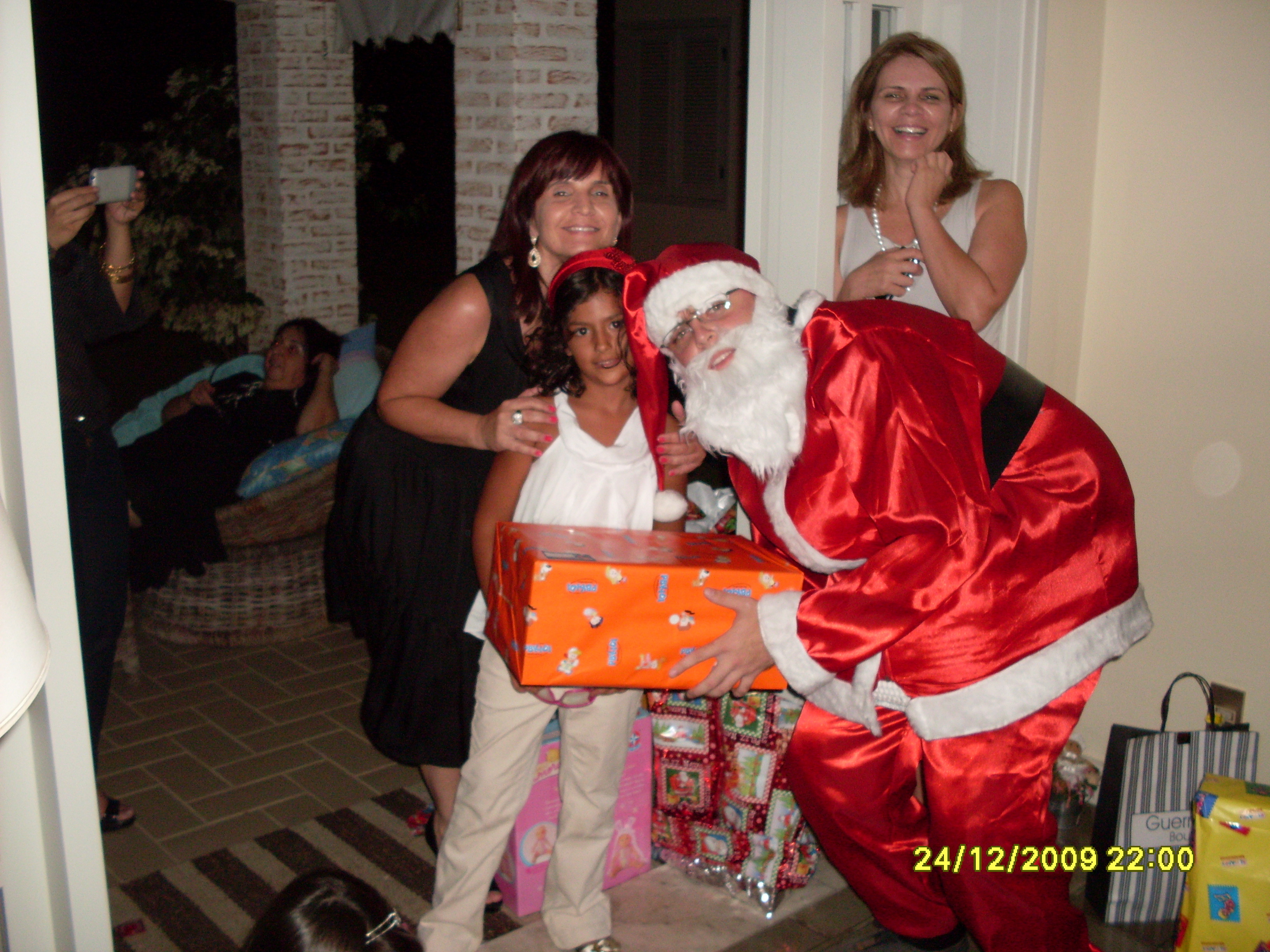 2009-12-24 22:00:30