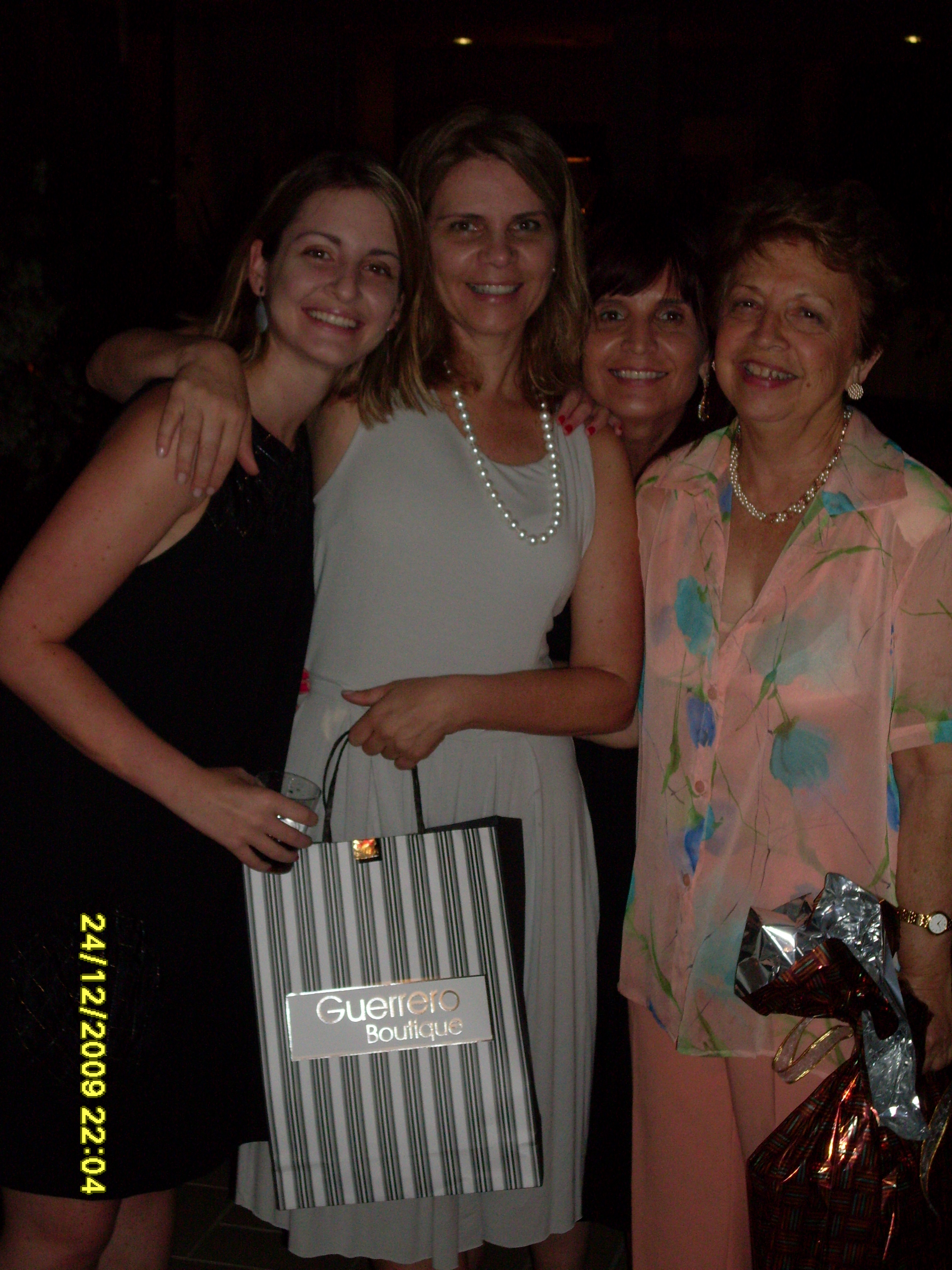 2009-12-24 22:04:06