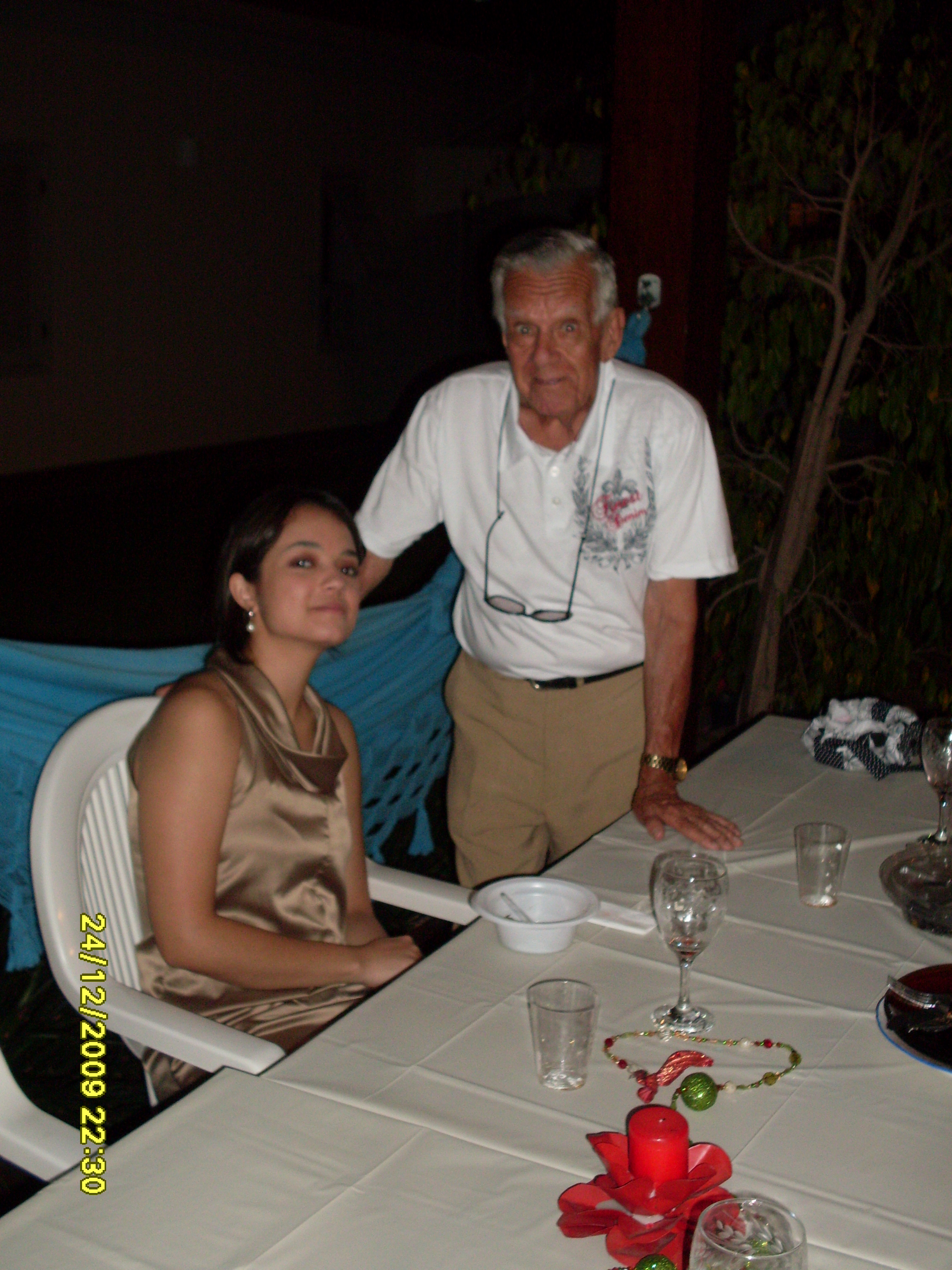 2009-12-24 22:30:34