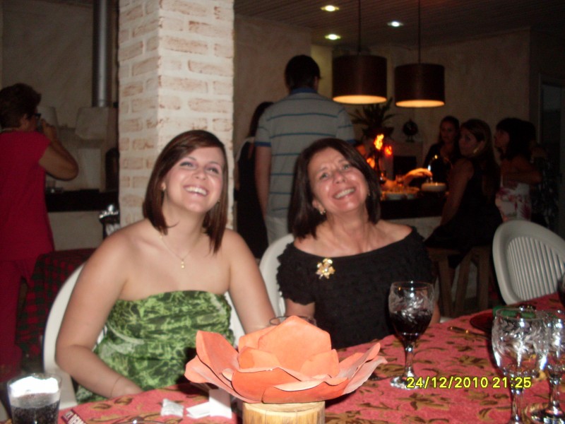2010-12-24 21:25:35