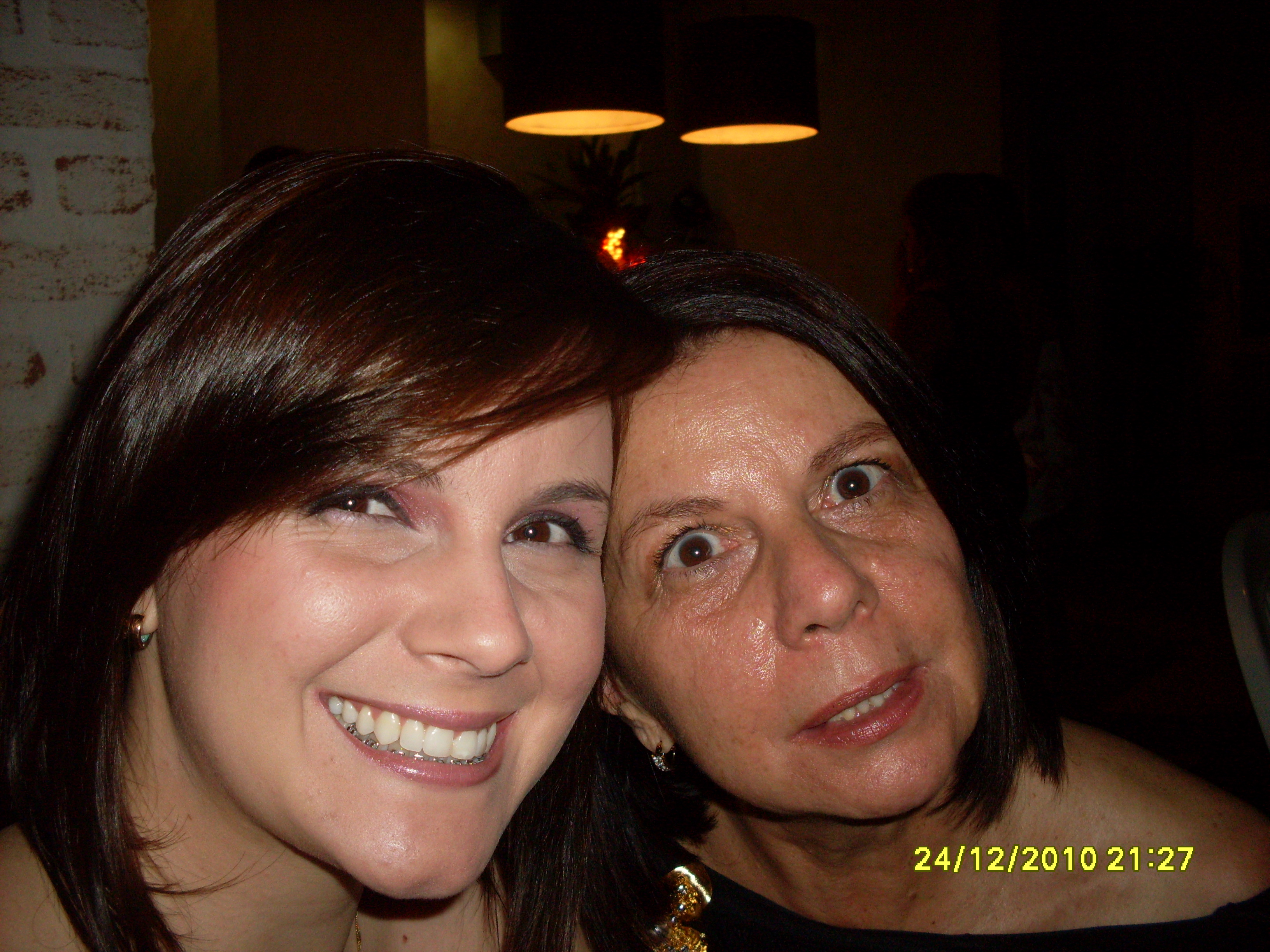 2010-12-24 21:27:04