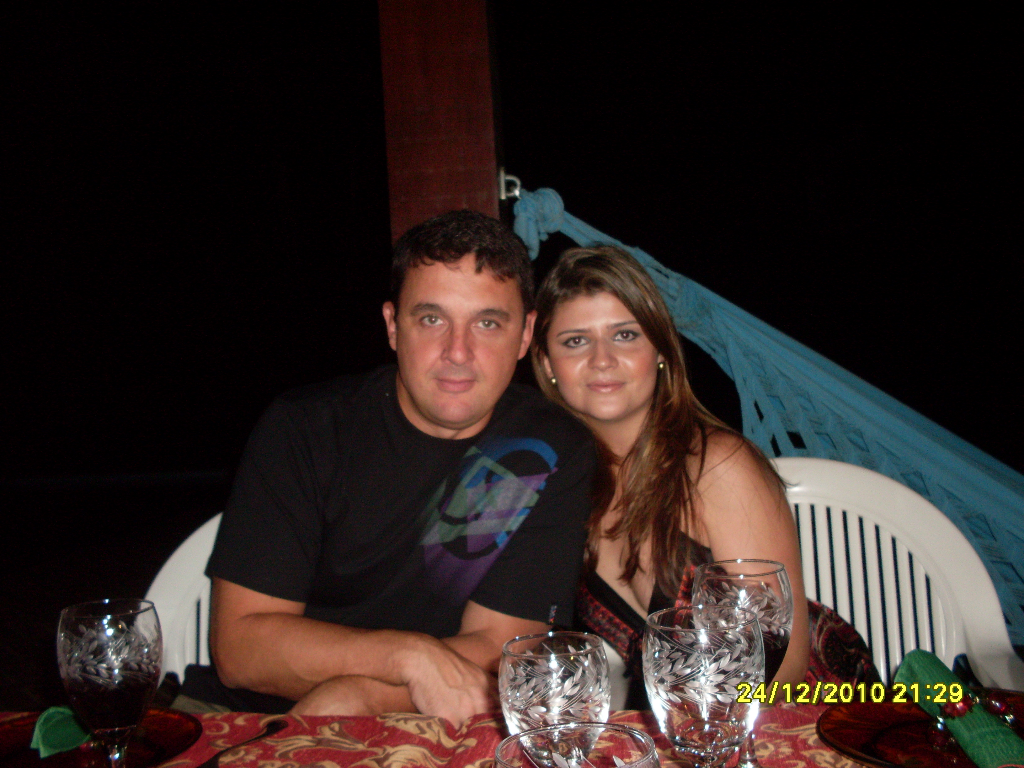 2010-12-24 21:29:03