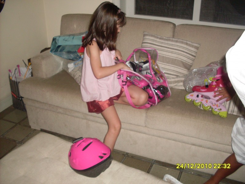 2010-12-24 22:32:11