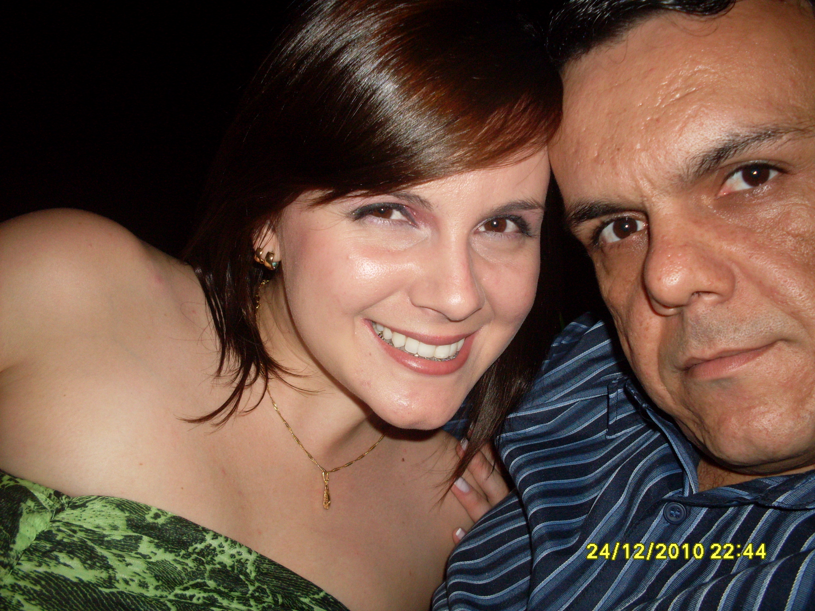 2010-12-24 22:44:56
