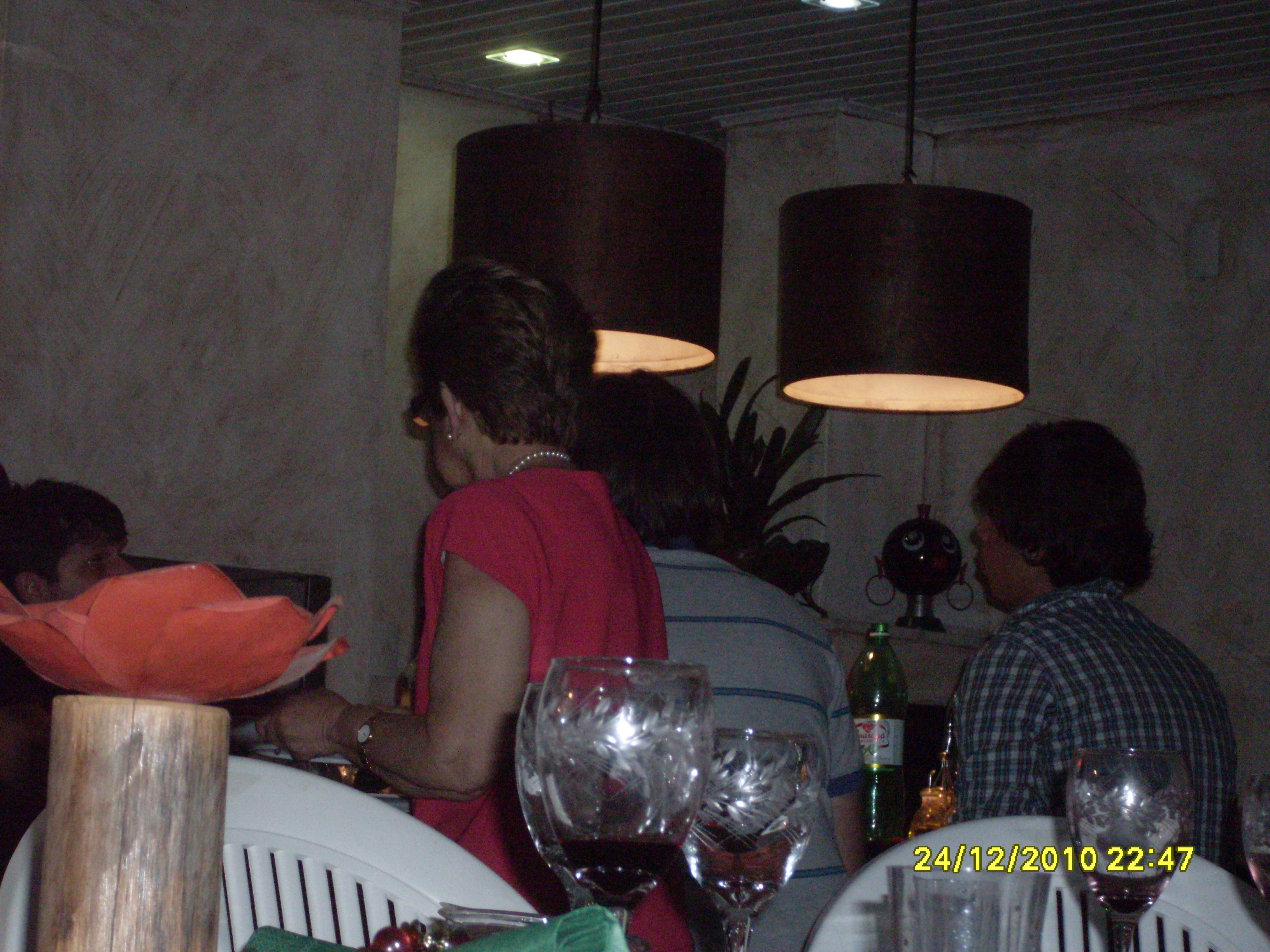 2010-12-24 22:47:18