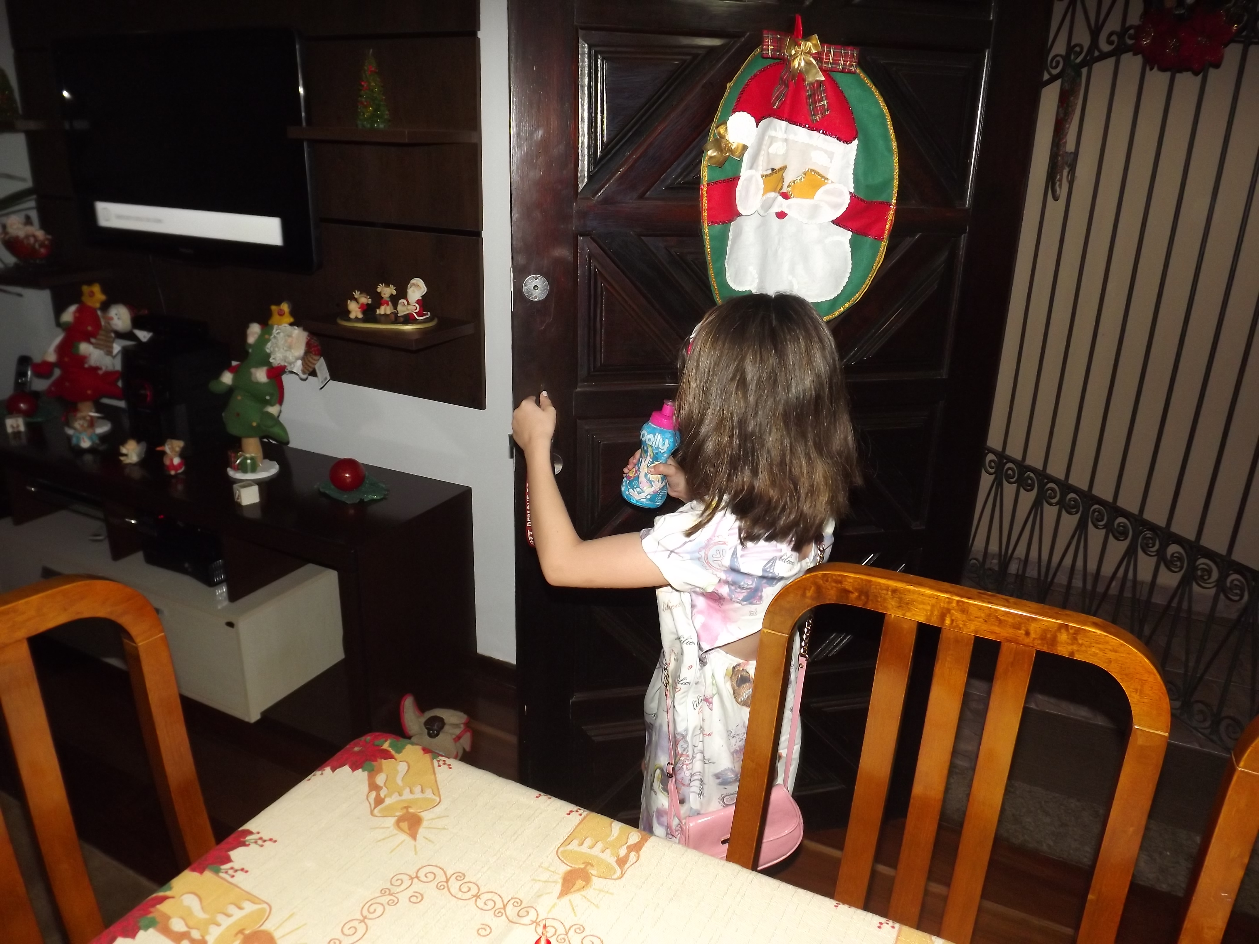 2011-12-24 19:08:20