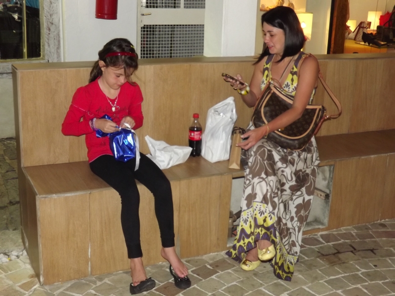 2012-04-07 21:39:30