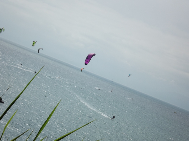 2012-04-08 13:58:00