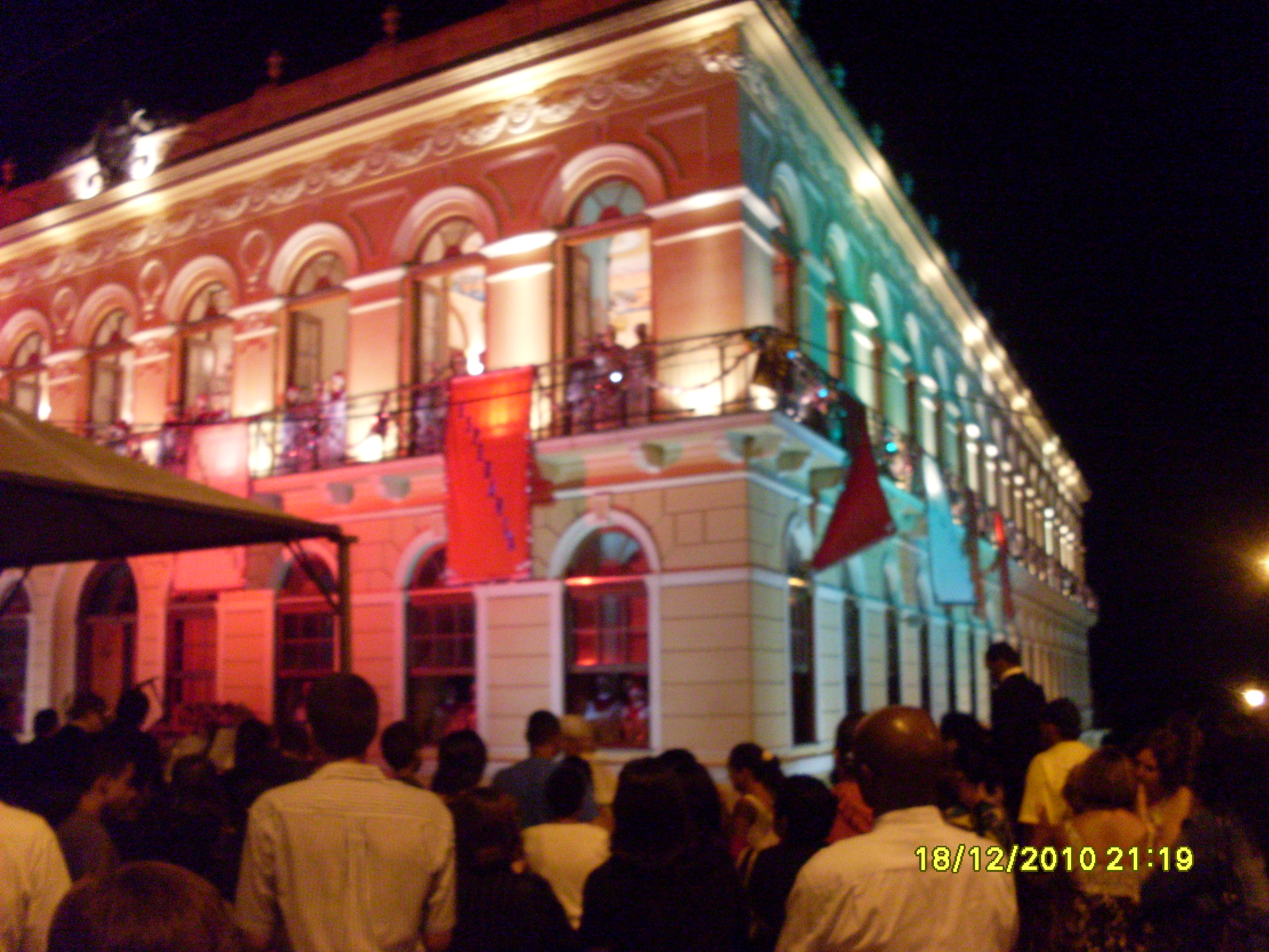 2010-12-18 21:19:17