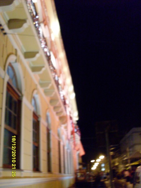 2010-12-18 21:25:59