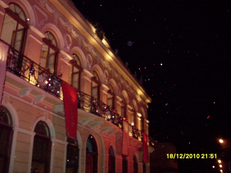 2010-12-18 21:51:24