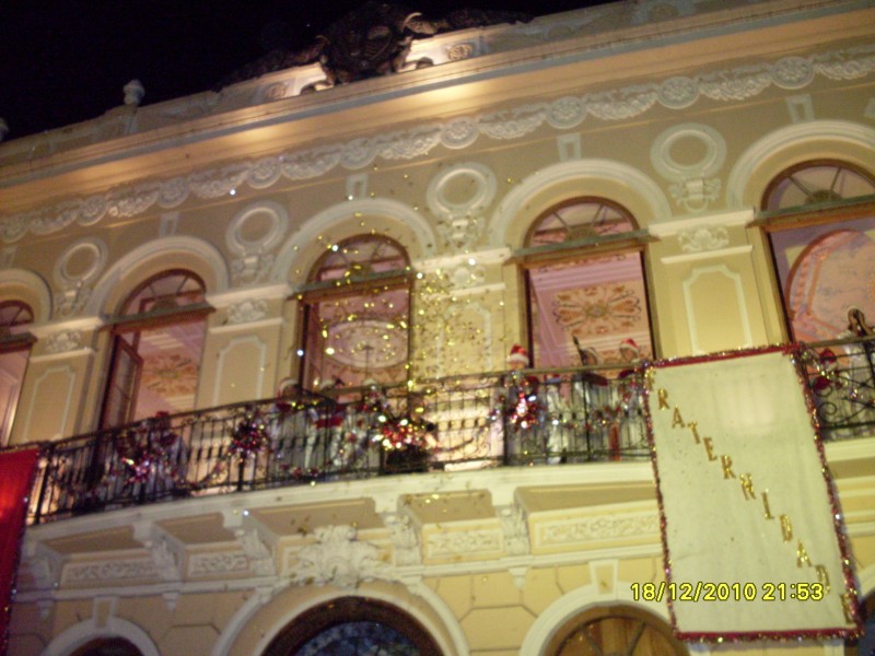 2010-12-18 21:53:18