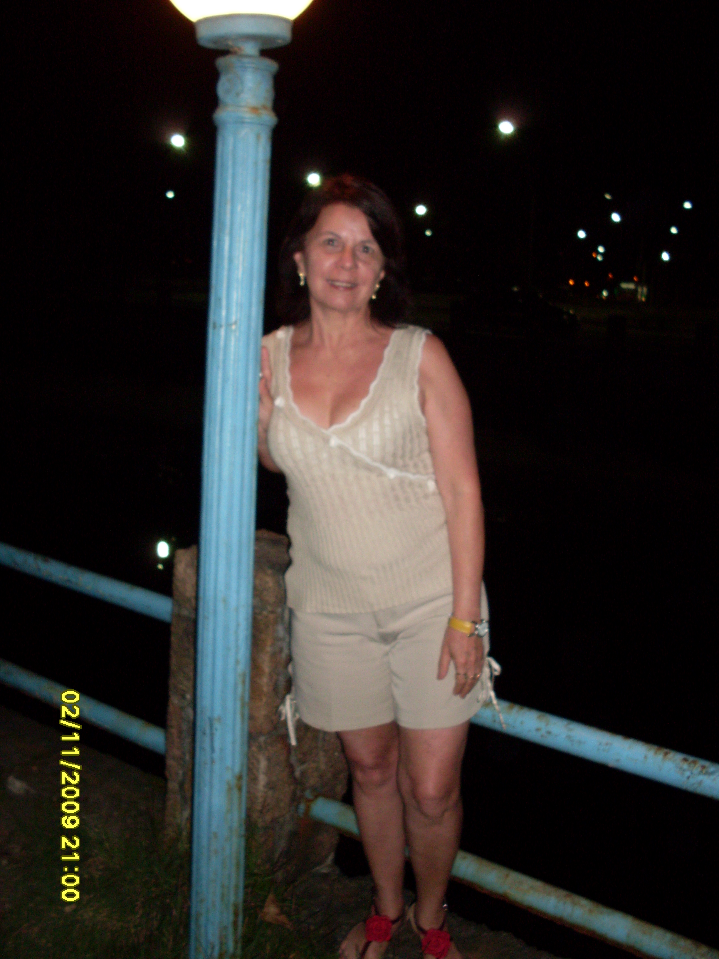 2009-11-02 21:00:10