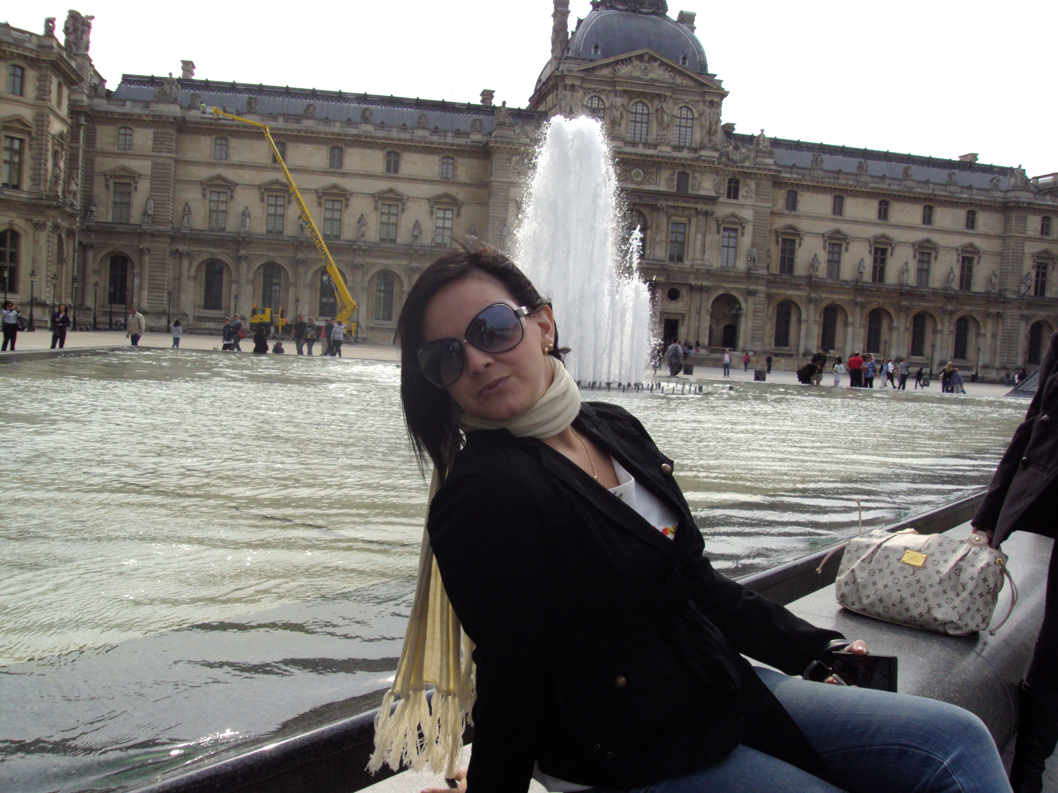 2011-04-27 06:06:27