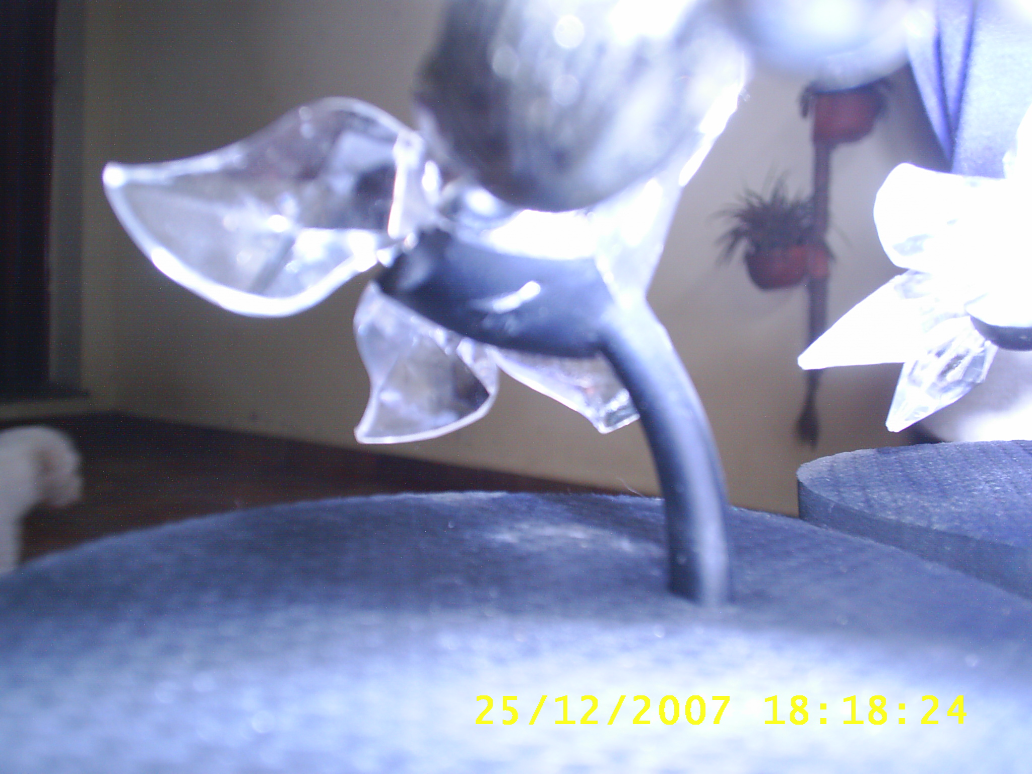 2007-12-25 18:18:29