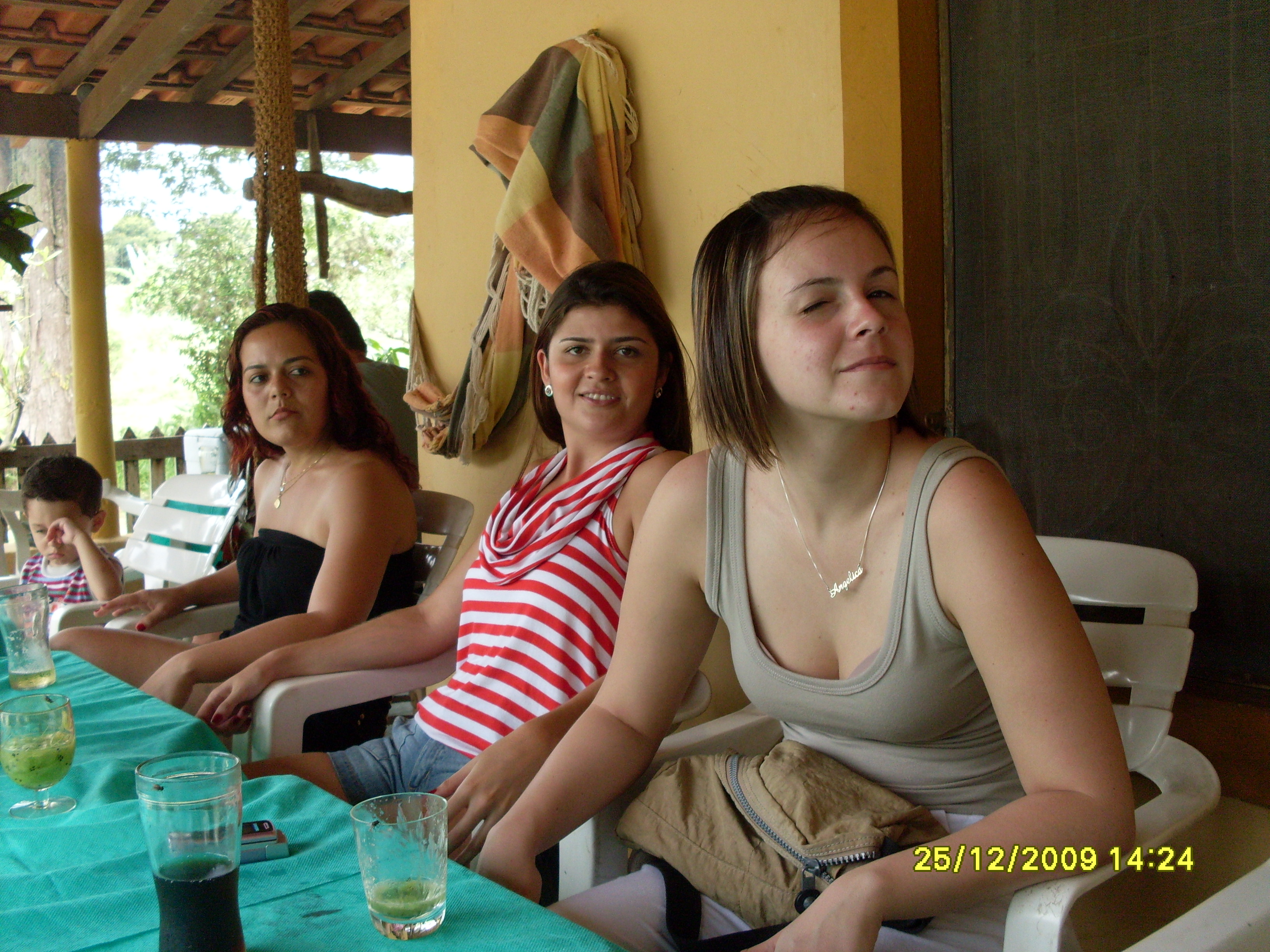 2009-12-25 14:24:42