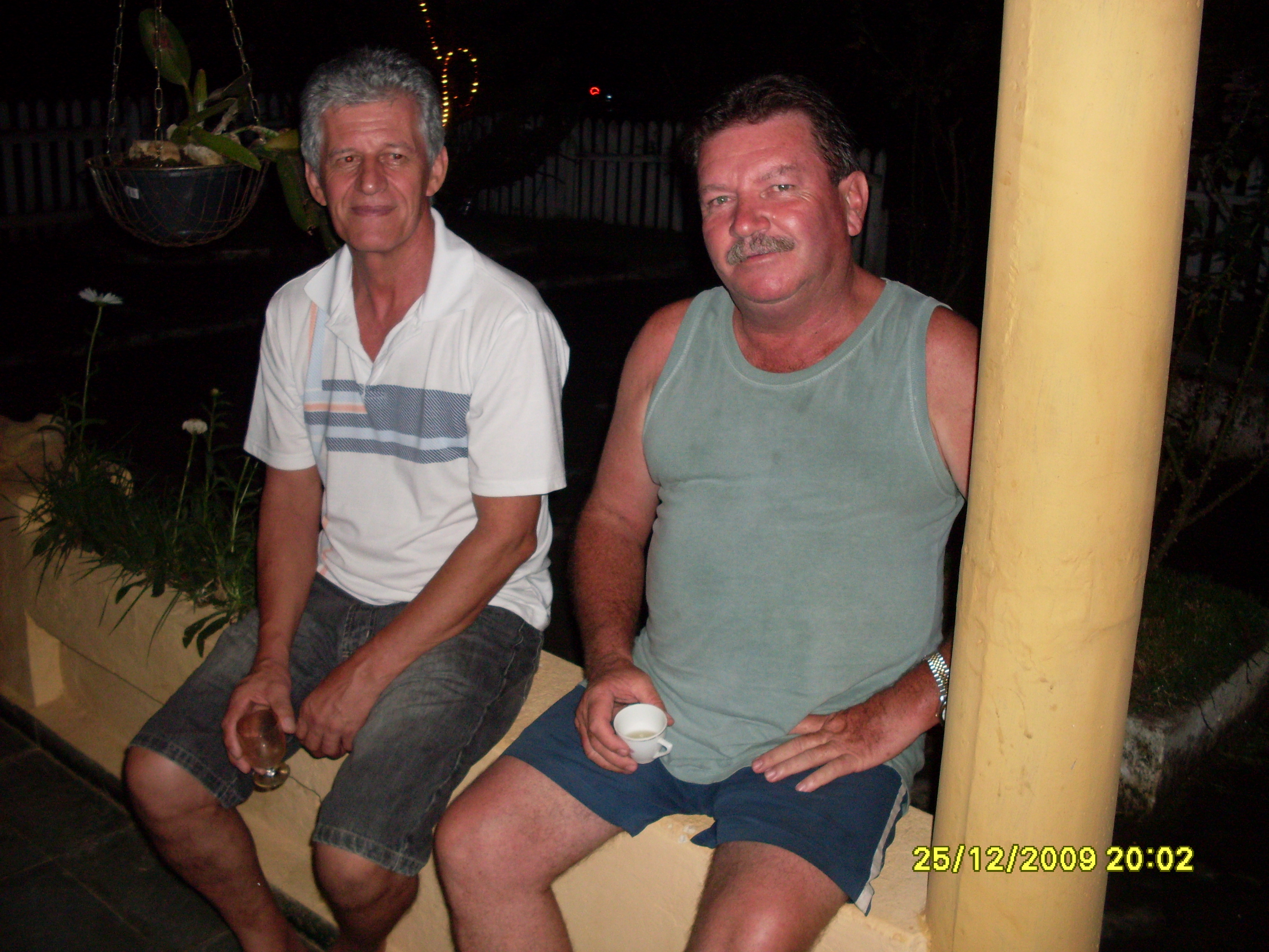 2009-12-25 20:02:11