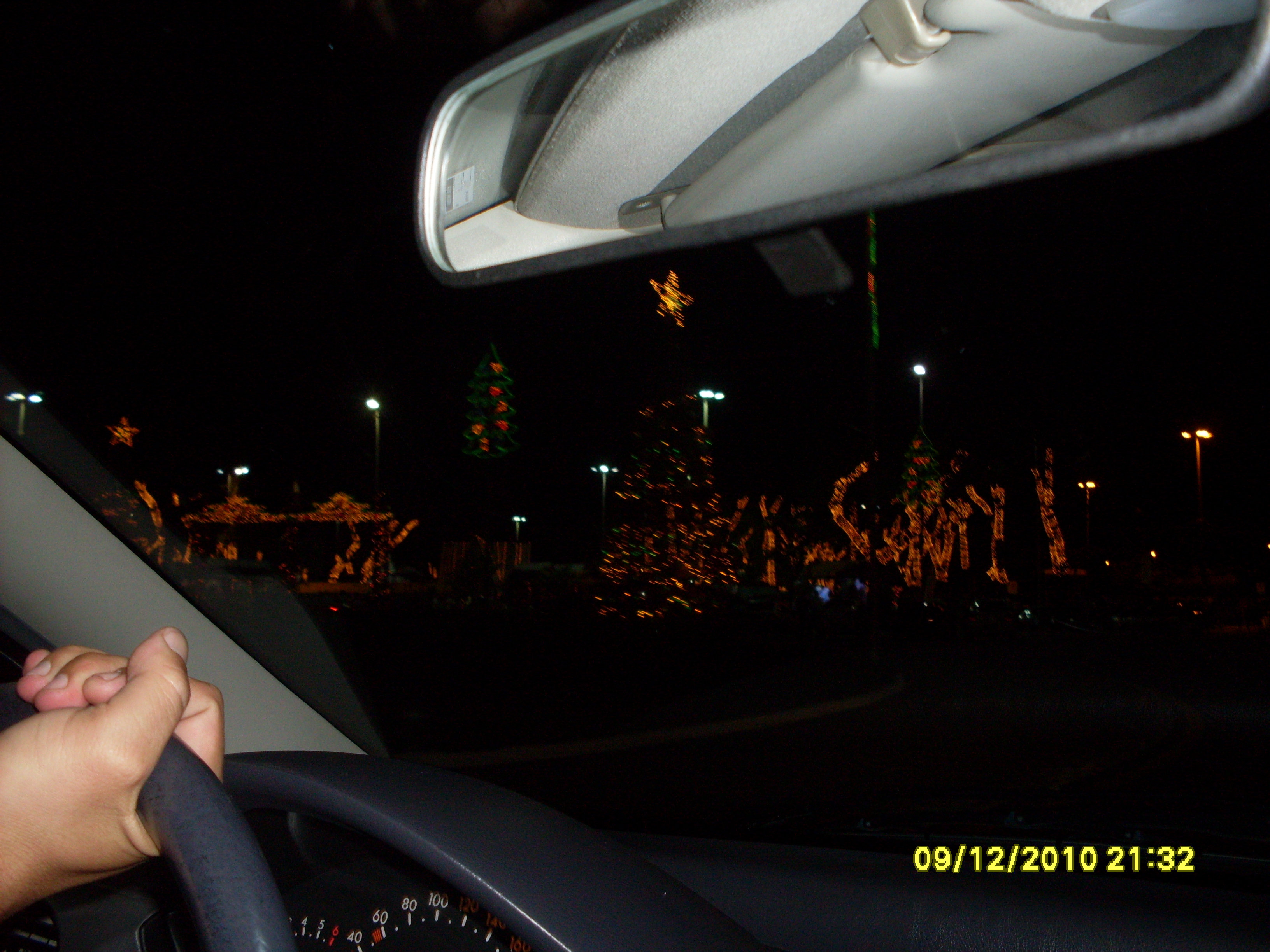 2010-12-09 21:32:04