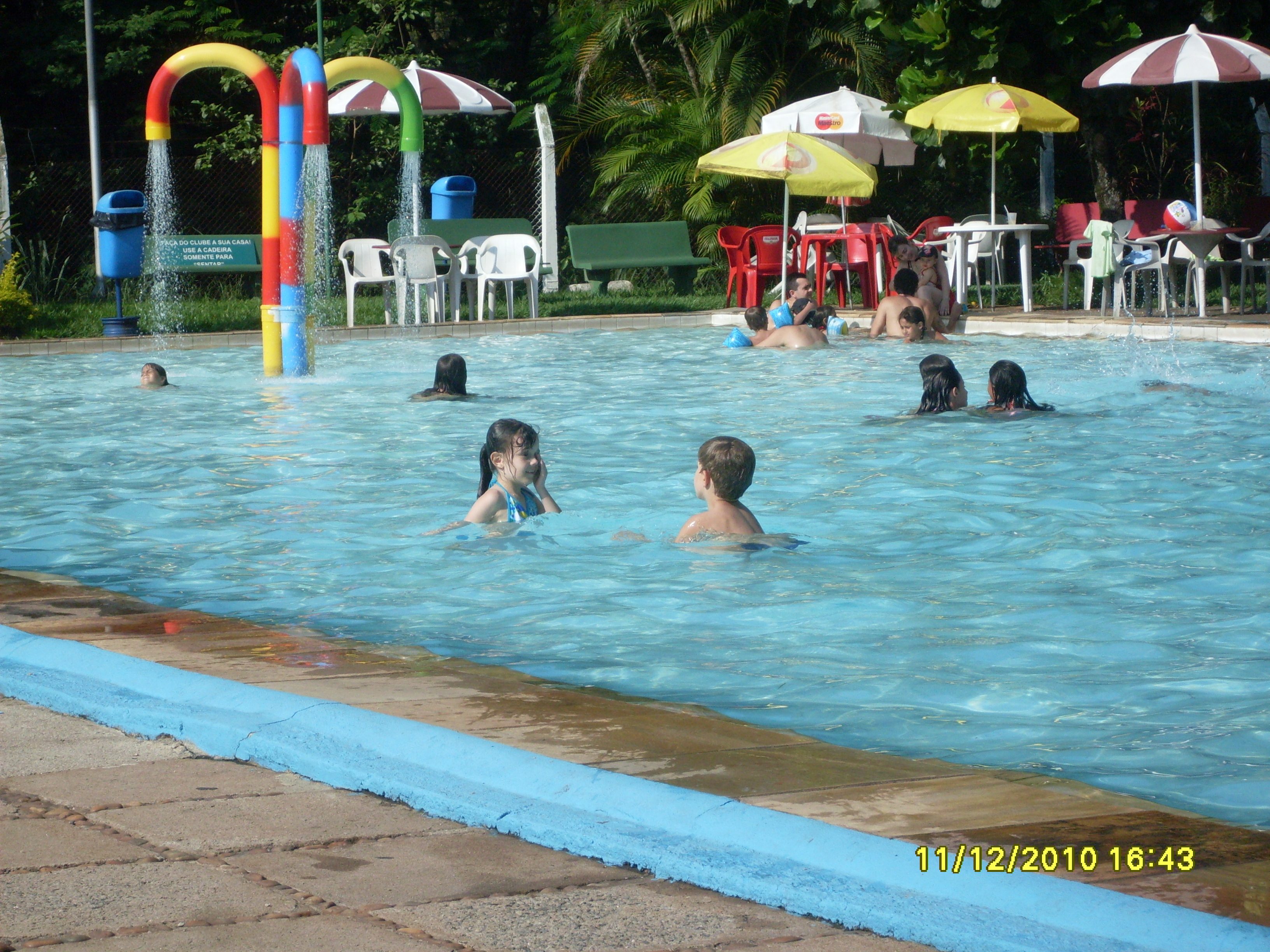 2010-12-11 16:43:41