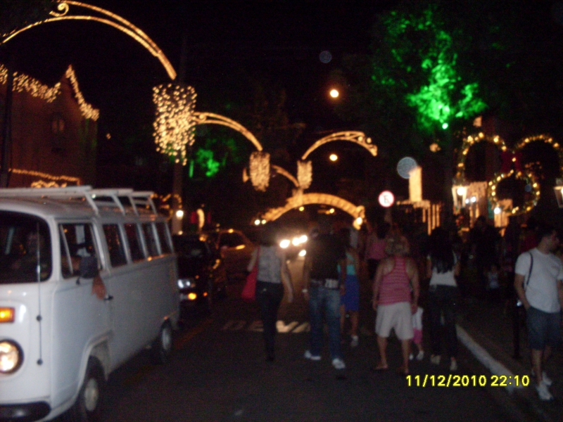 2010-12-11 22:10:07