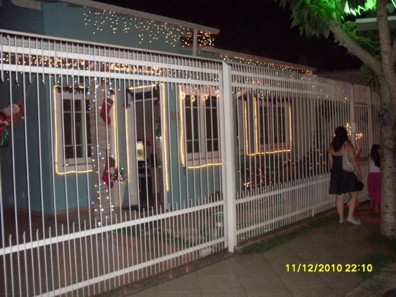2010-12-11 22:10:23