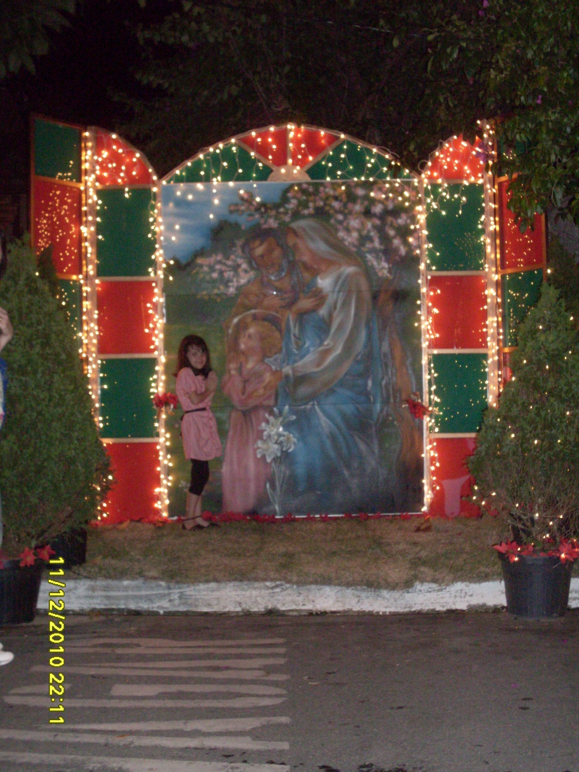 2010-12-11 22:11:44
