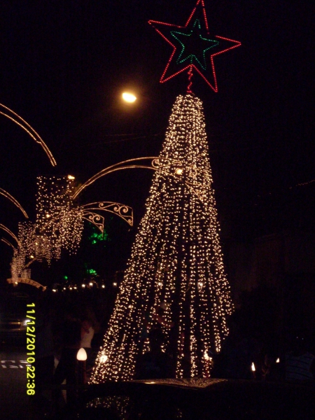 2010-12-11 22:36:45