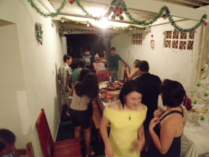2011-12-25 00:01:47