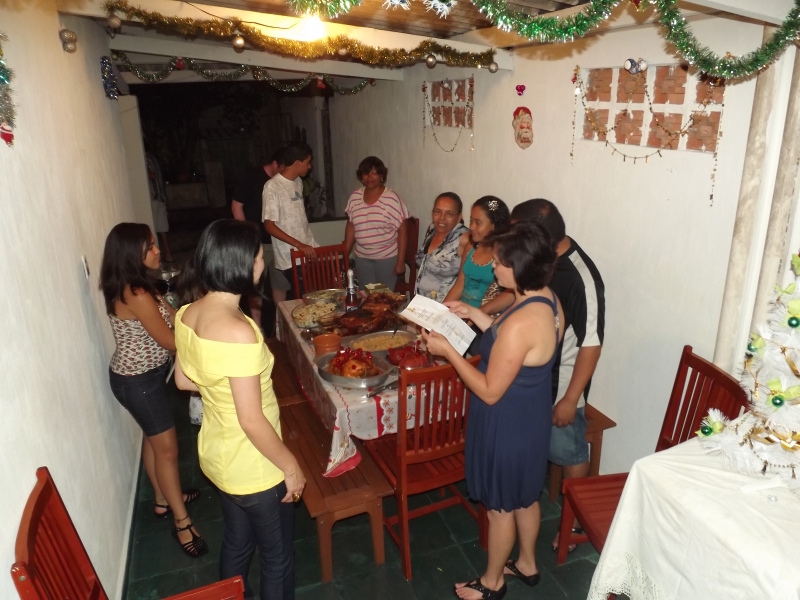 2011-12-25 00:04:10