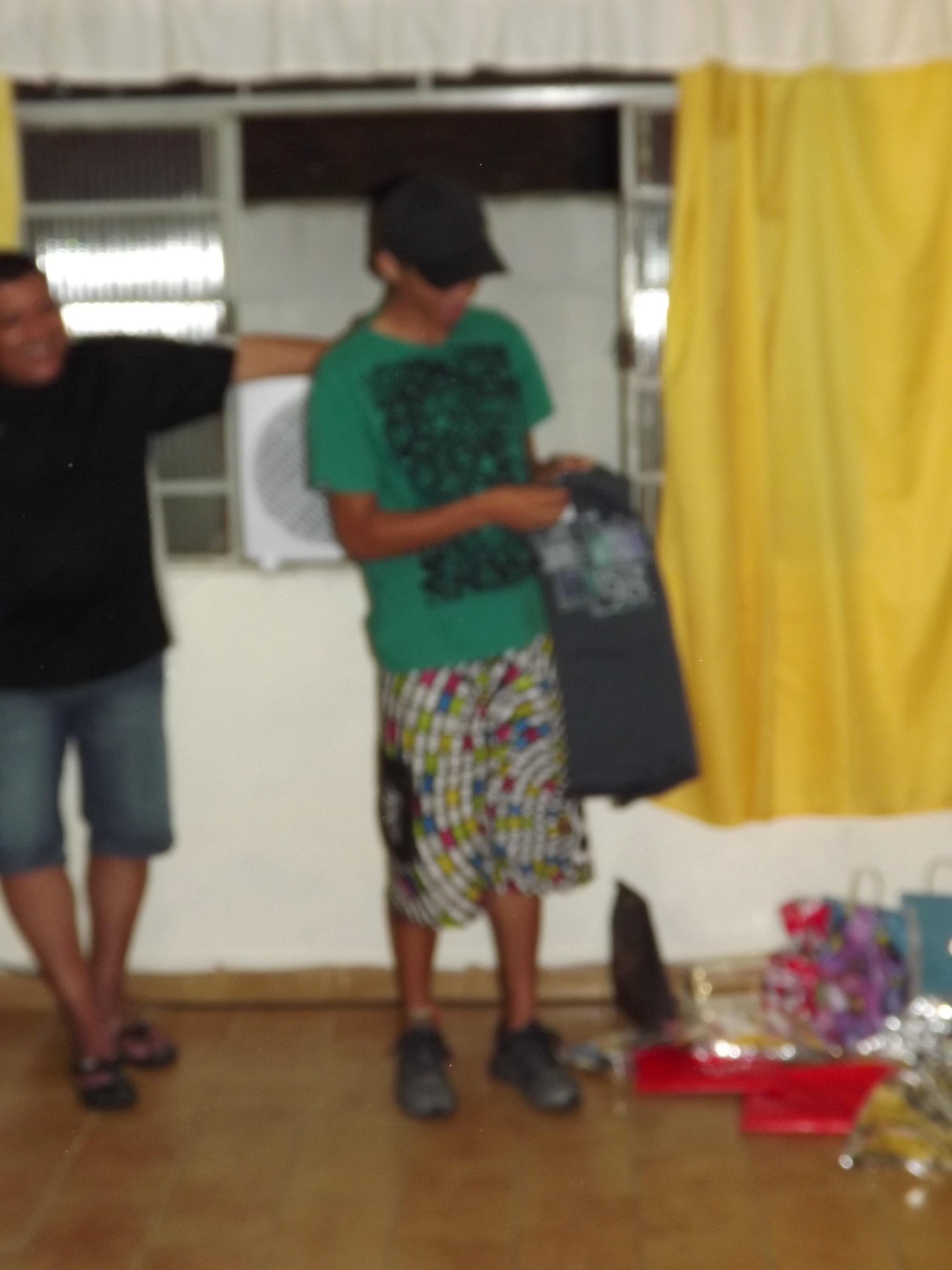 2011-12-25 01:03:26
